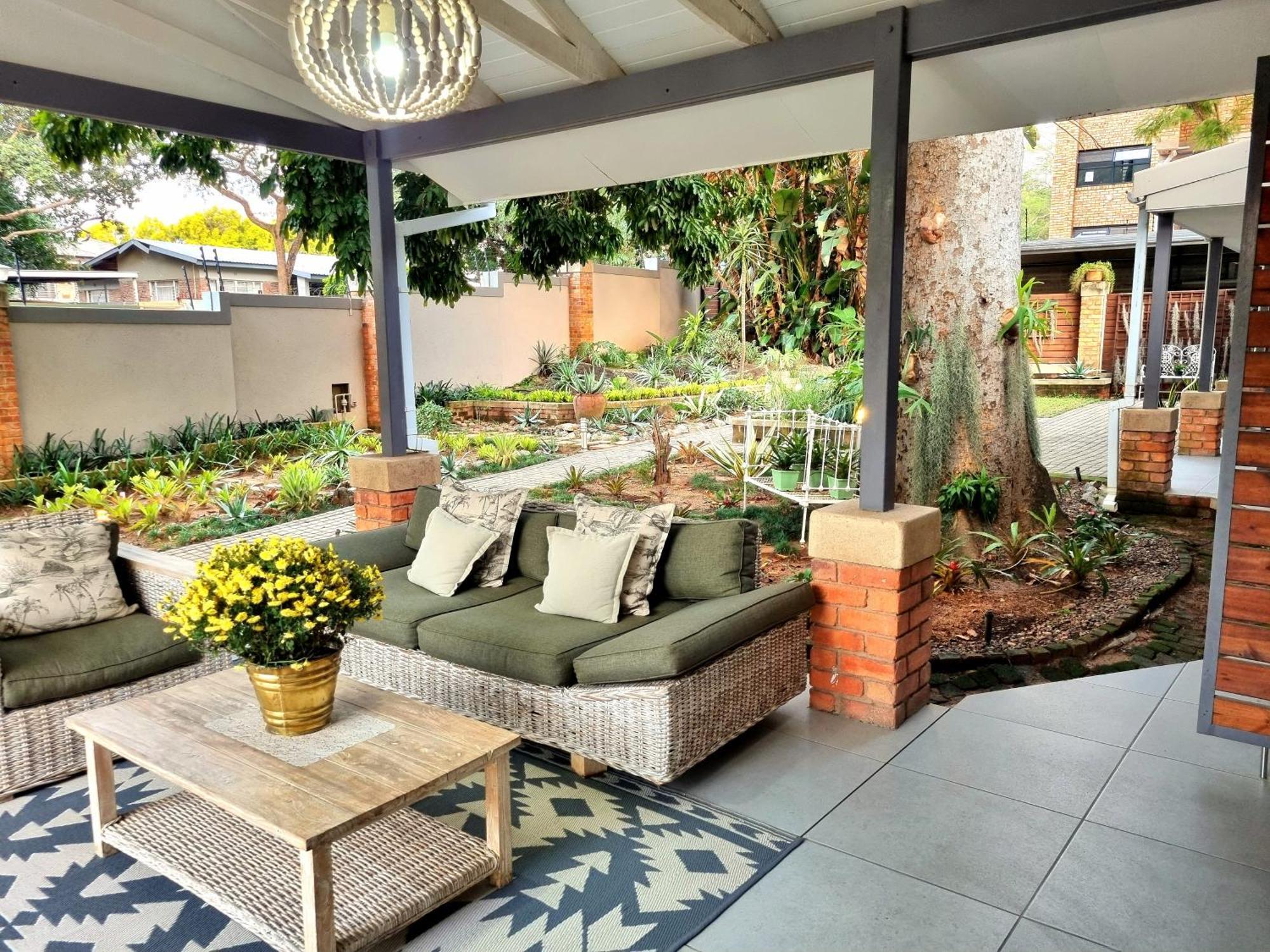 Hotel The Coral Tree Mbombela Exterior foto