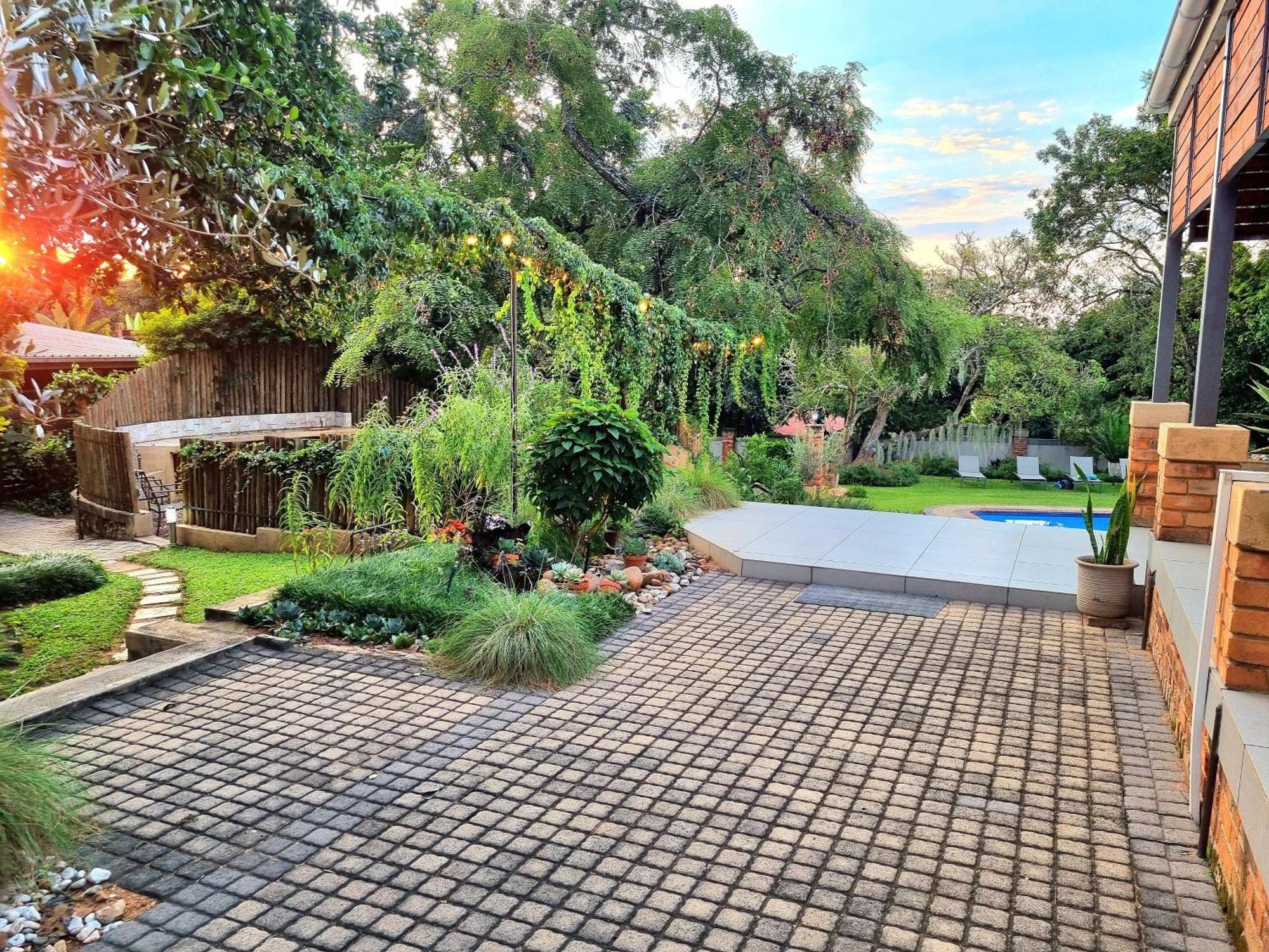 Hotel The Coral Tree Mbombela Exterior foto